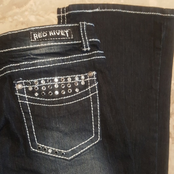 RED RIVET JEANS!!💕💕💕 - Picture 2 of 6